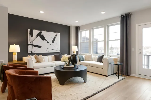 $613,995 | 848 South Woodlawn Avenue, St. Paul, MN 55116