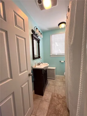 $2,000 | 89 Wells Street, Westerly, RI 02891