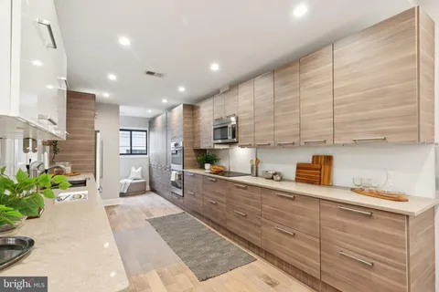 $334,900 | 1534 North Natrona Street, Philadelphia, PA 19121