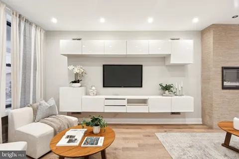 $334,900 | 1534 North Natrona Street, Philadelphia, PA 19121