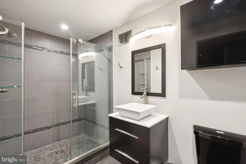 $334,900 | 1534 North Natrona Street, Philadelphia, PA 19121