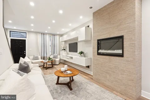 $334,900 | 1534 North Natrona Street, Philadelphia, PA 19121