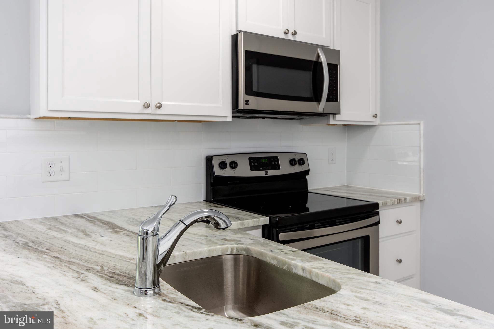 404 Aigburth Road Baltimore, MD 21286 - Photo 11 of 25 Kitchen