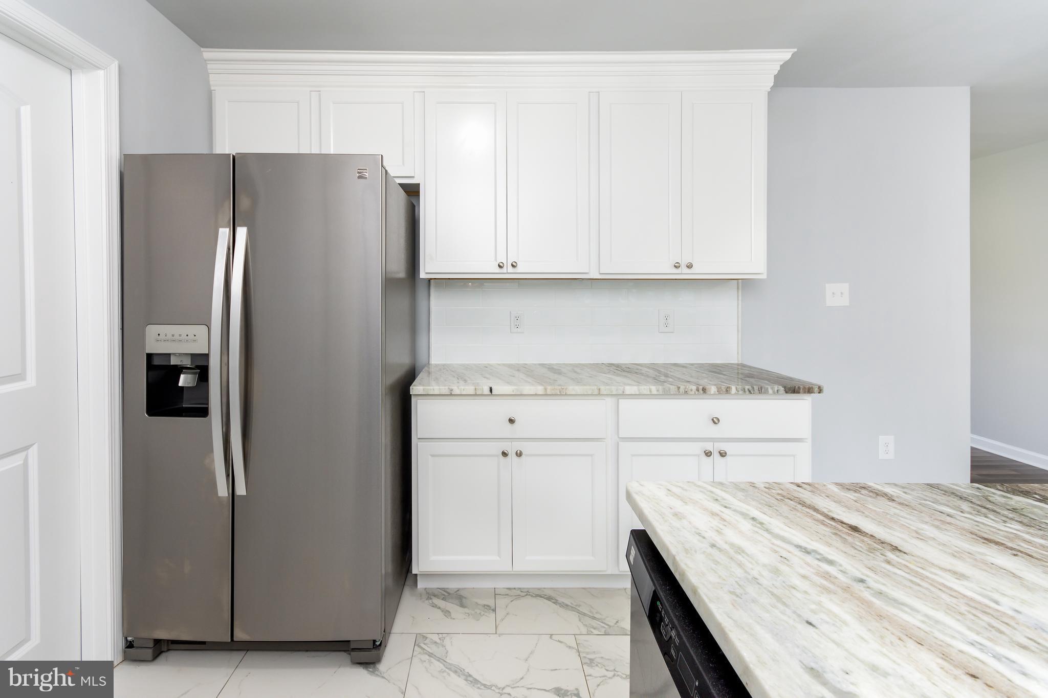 404 Aigburth Road Baltimore, MD 21286 - Photo 13 of 25 Kitchen