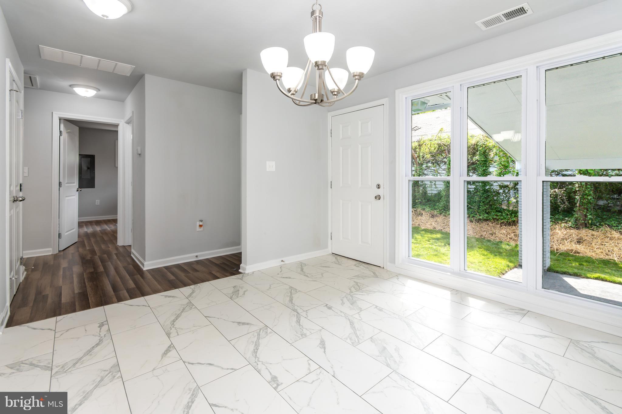 404 Aigburth Road Baltimore, MD 21286 - Photo 14 of 25 Dining Room