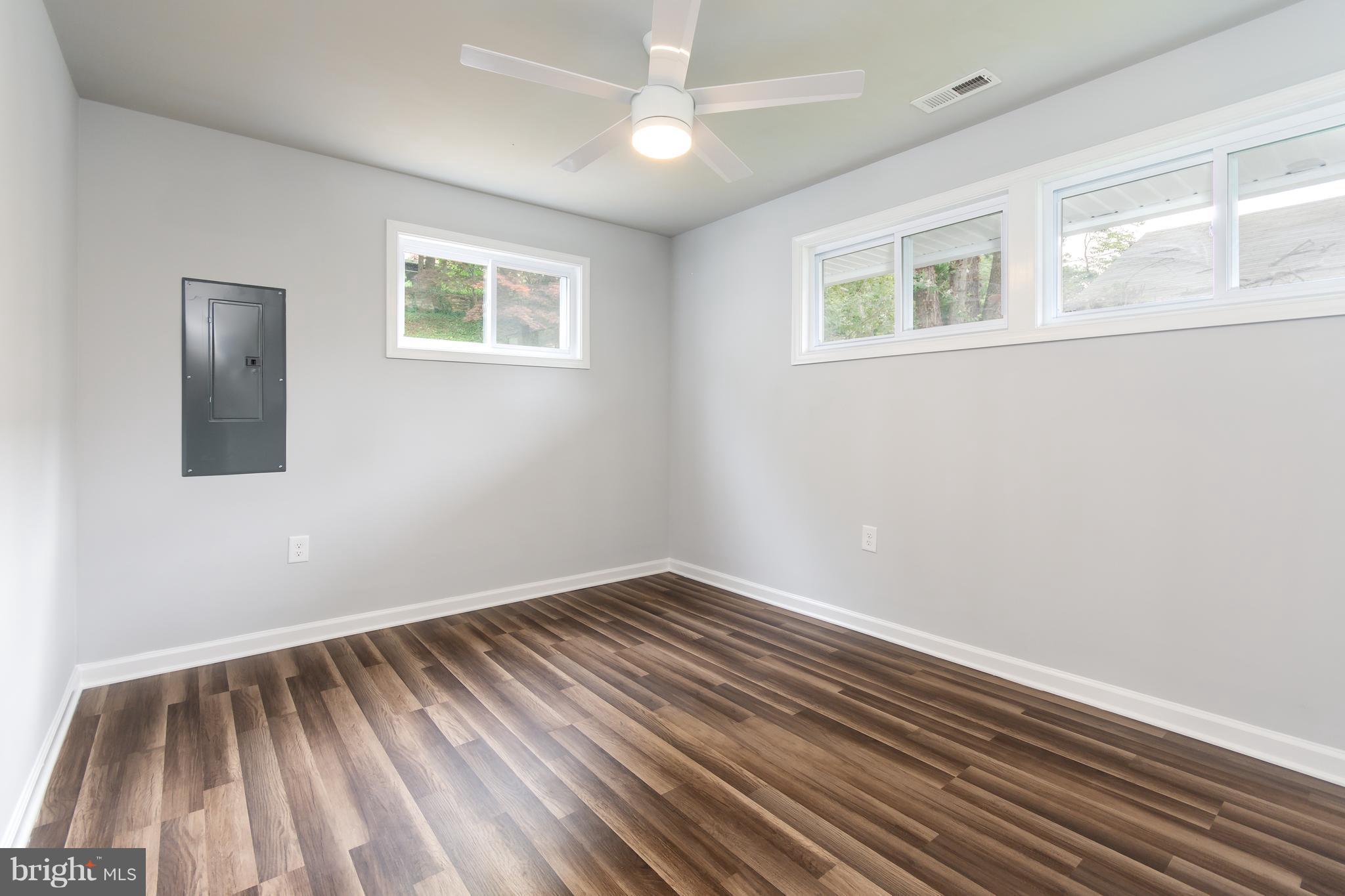 404 Aigburth Road Baltimore, MD 21286 - Photo 19 of 25 Bedroom