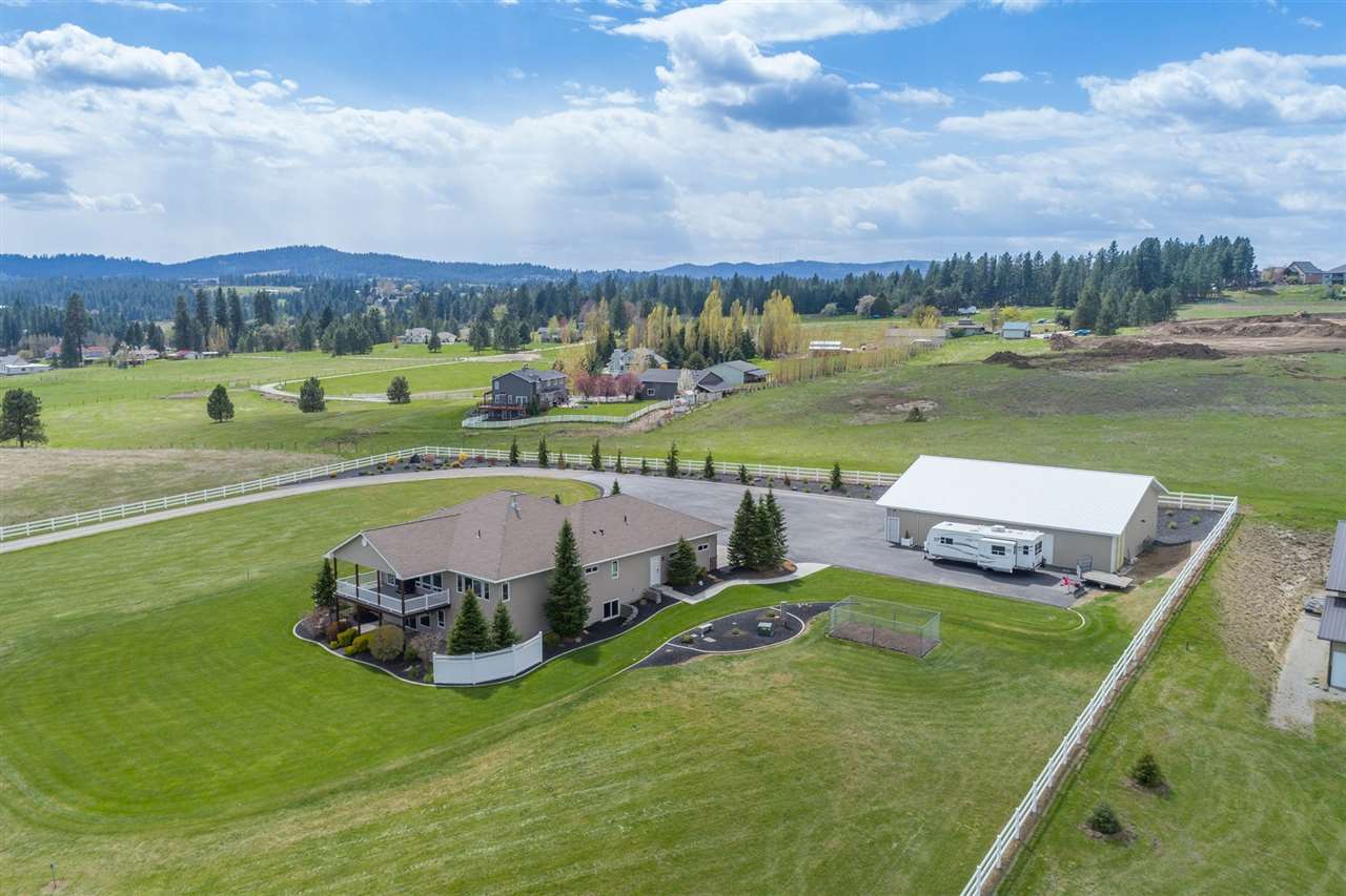 2622 South Barker Road Greenacres, WA 99016 - Photo 3 of 20