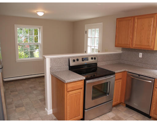 6 Rice Street, Unit A Natick, MA 01760 - Photo 3 of 7 Gallery Image 3