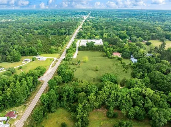 $997,500 | 437 Covington La, Covington, LA 70435