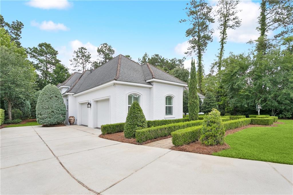 379 Memphis Trace Covington, LA 70433 - Photo 3 of 44