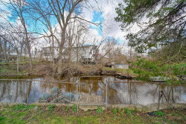 $169,900 | 208 Thorpe Drive, Jackson, MI 49203