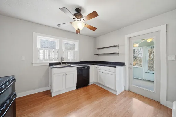 $169,900 | 208 Thorpe Drive, Jackson, MI 49203