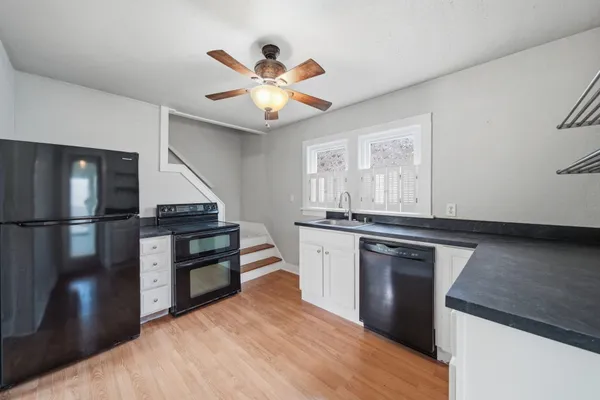 $169,900 | 208 Thorpe Drive, Jackson, MI 49203