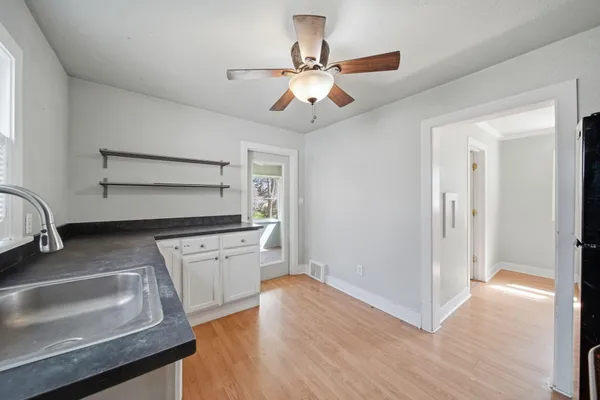 $169,900 | 208 Thorpe Drive, Jackson, MI 49203