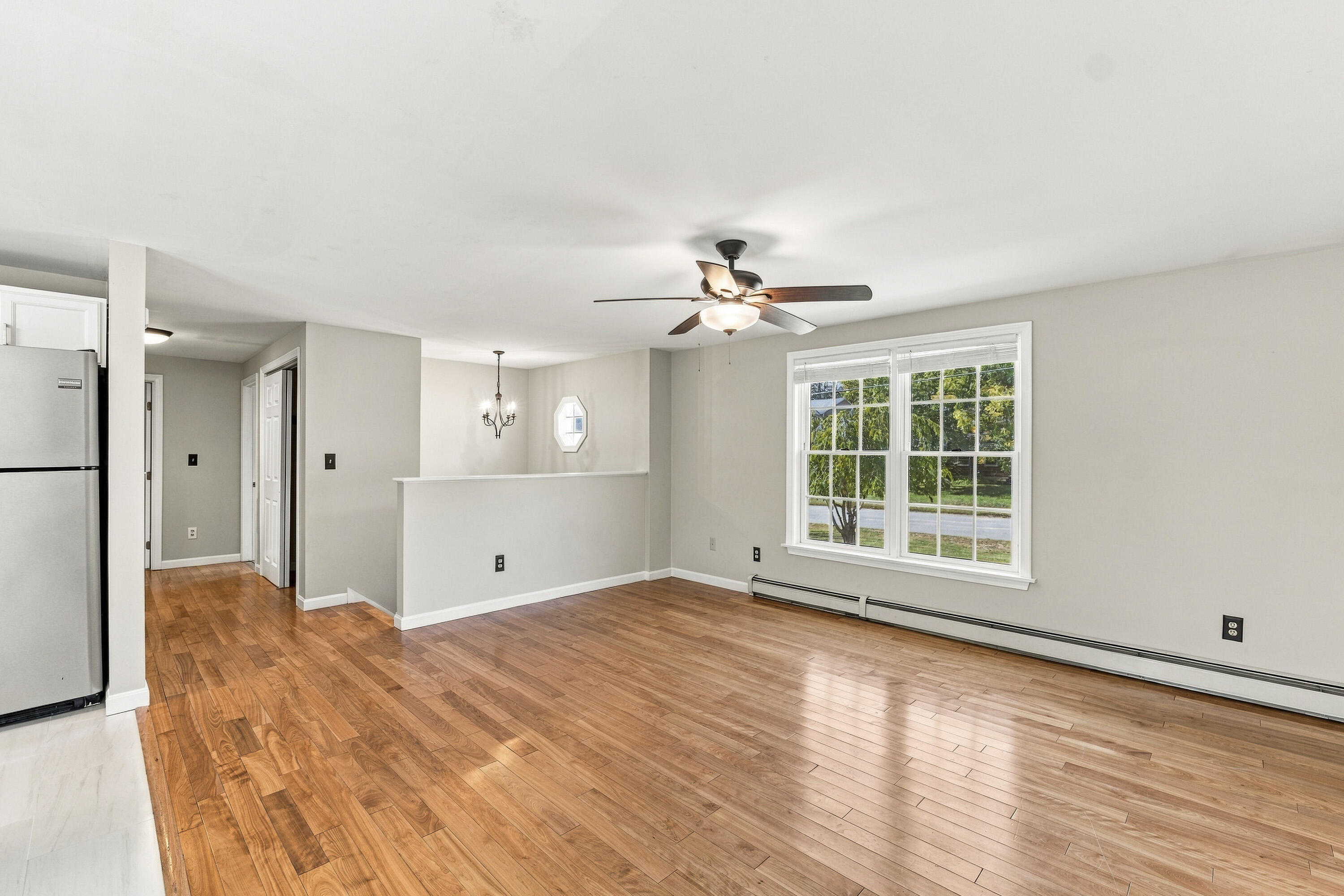 1f 49 Buttonwood Rd_107