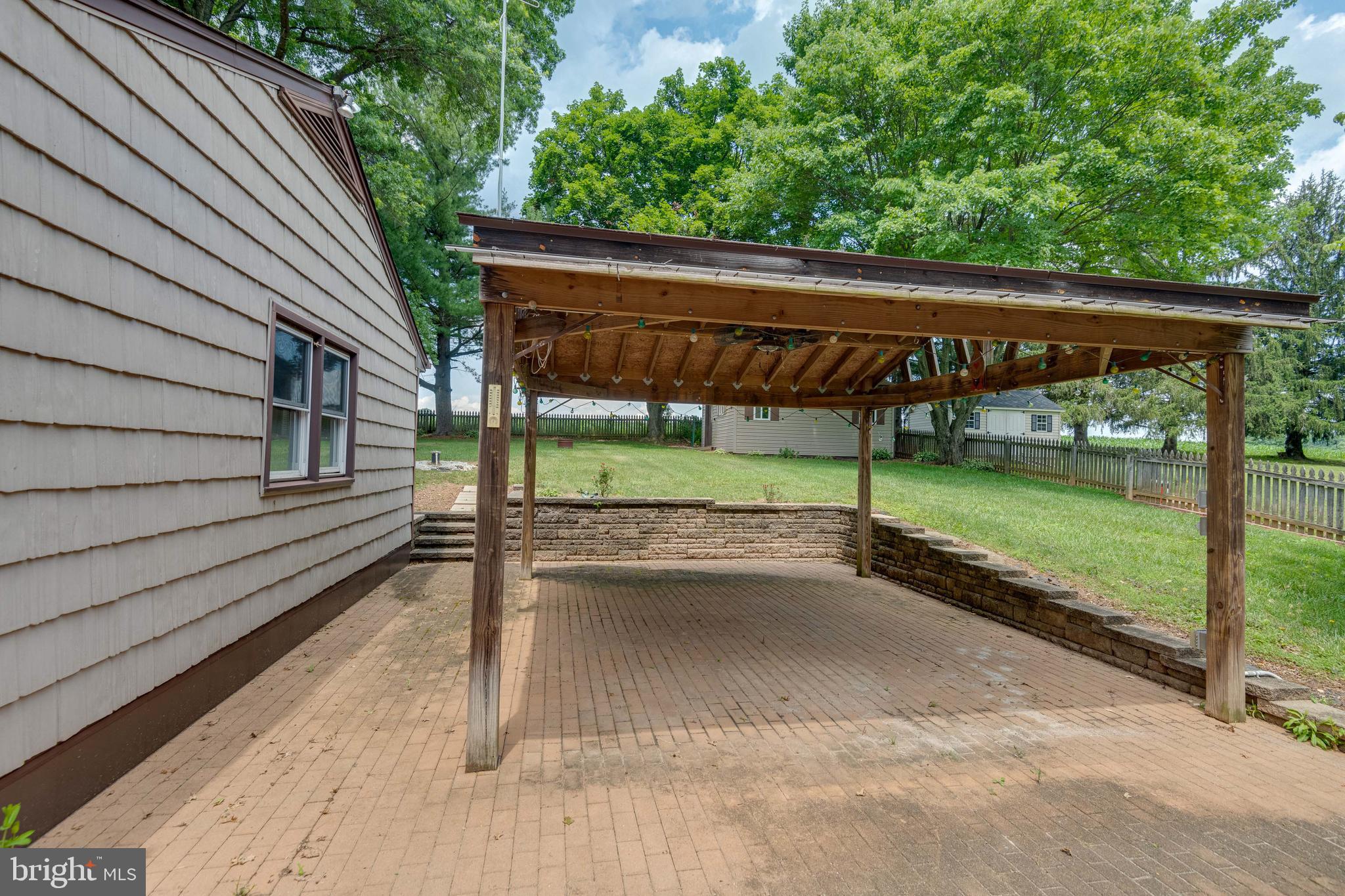 4054 Boteler Road Mount Airy, MD 21771 - Photo 28 of 31 Patio