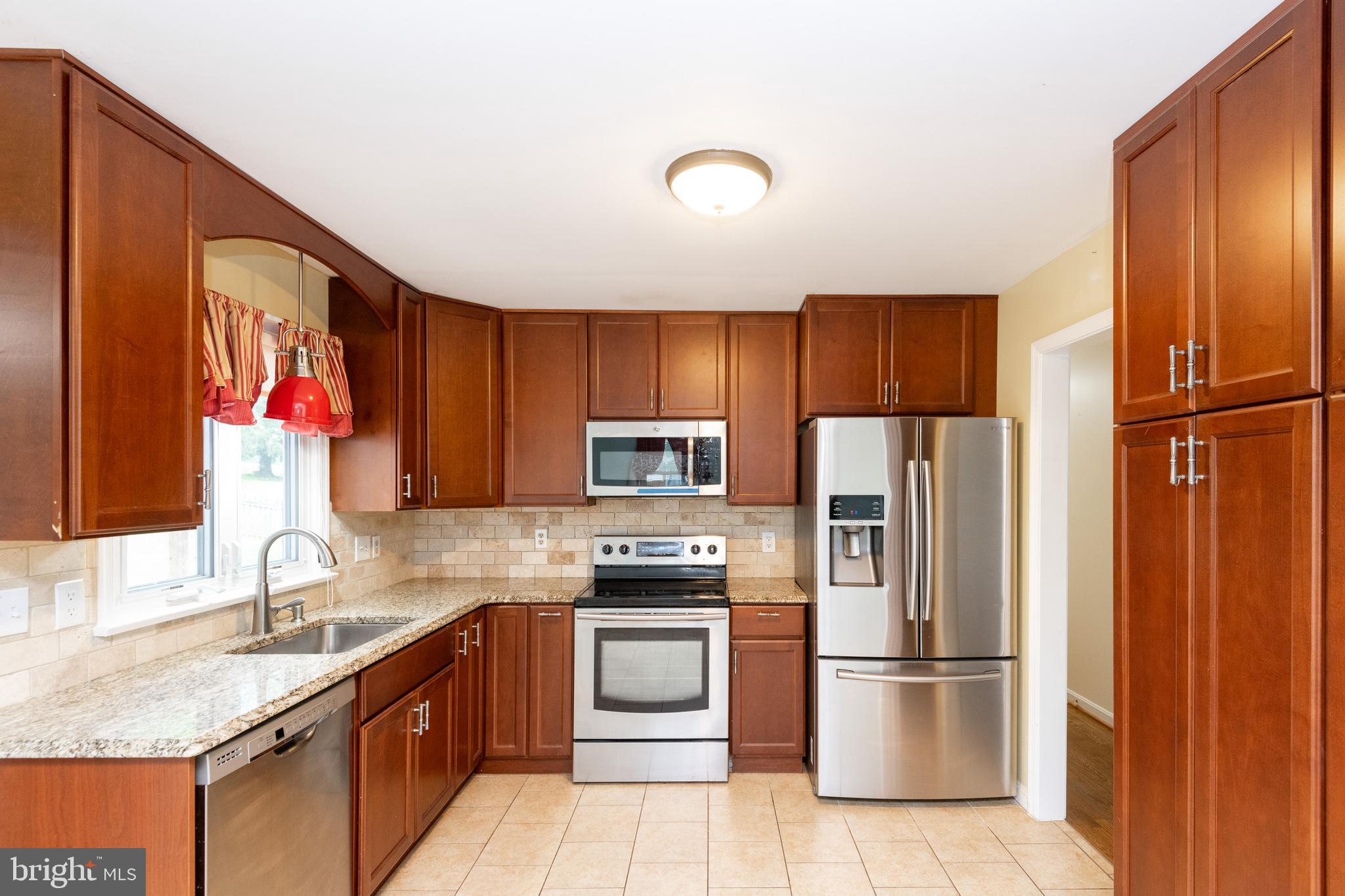 4054 Boteler Road Mount Airy, MD 21771 - Photo 10 of 31 Kitchen