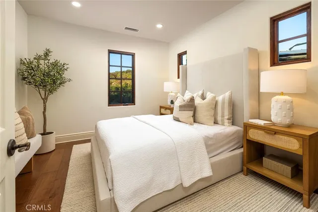 $19,000 | 8 Night Sky, Newport Coast, CA 92657