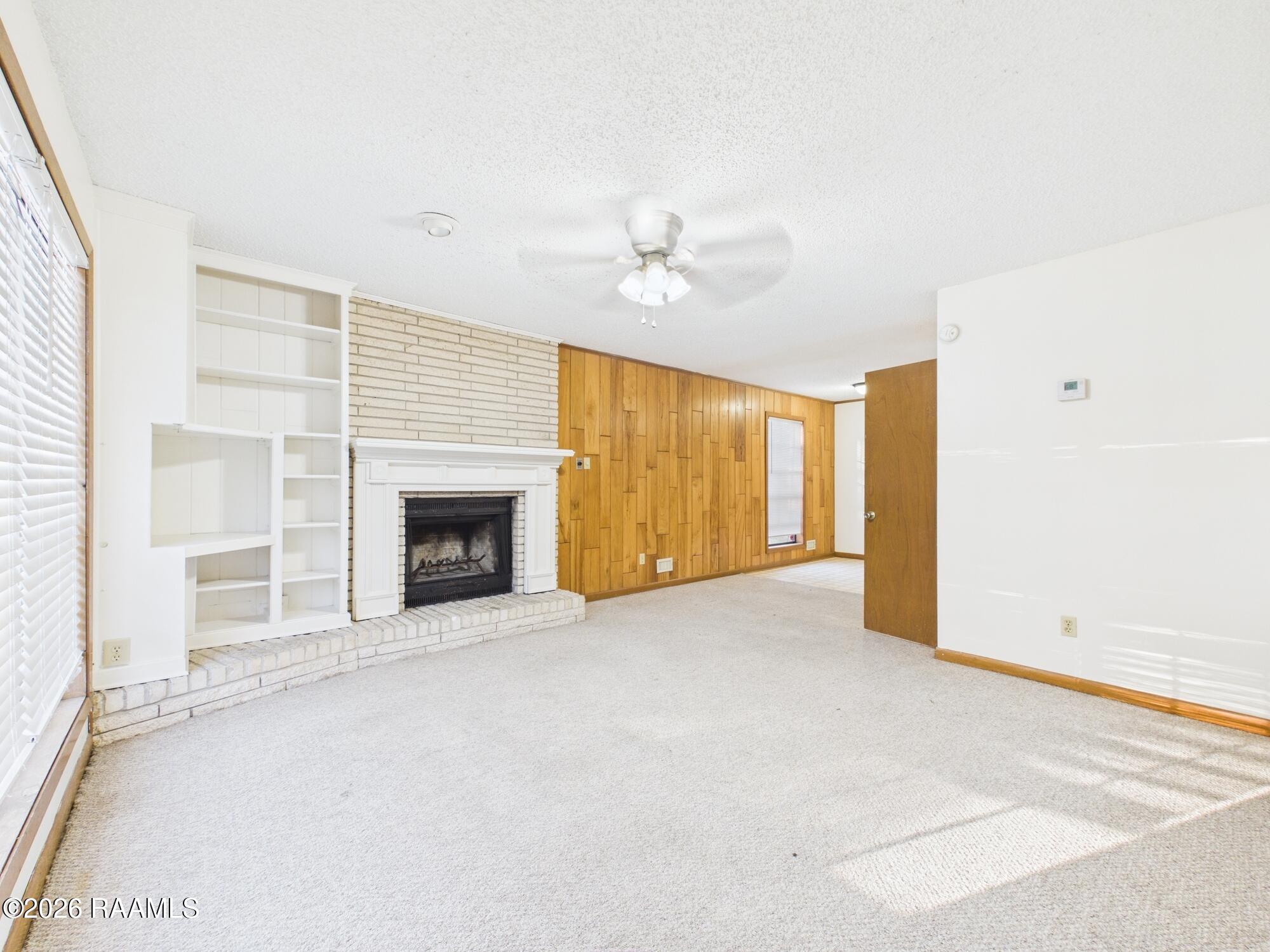 112 Country, Unit 4 Lafayette, LA 70508 - Photo 5 of 16 CAM06261G6-PR0021-STILL004