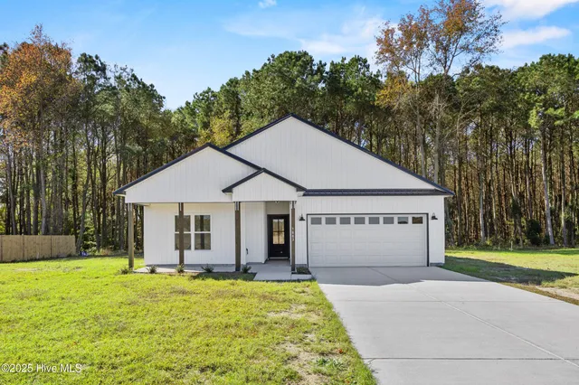 $295,000 | 1663 North Nc 111 Highway, Pink Hill, NC 28572