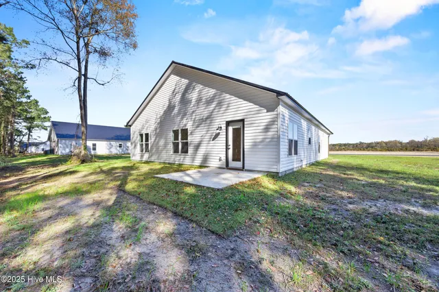 $295,000 | 1663 North Nc 111 Highway, Pink Hill, NC 28572