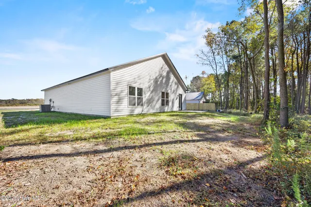 $295,000 | 1663 North Nc 111 Highway, Pink Hill, NC 28572