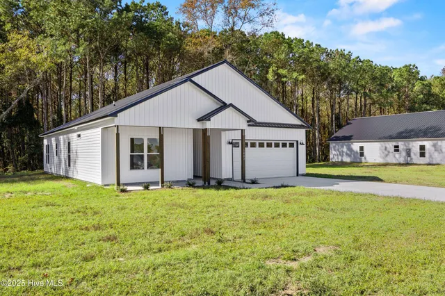 $295,000 | 1663 North Nc 111 Highway, Pink Hill, NC 28572