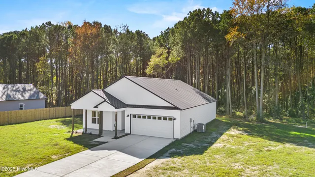$295,000 | 1663 North Nc 111 Highway, Pink Hill, NC 28572