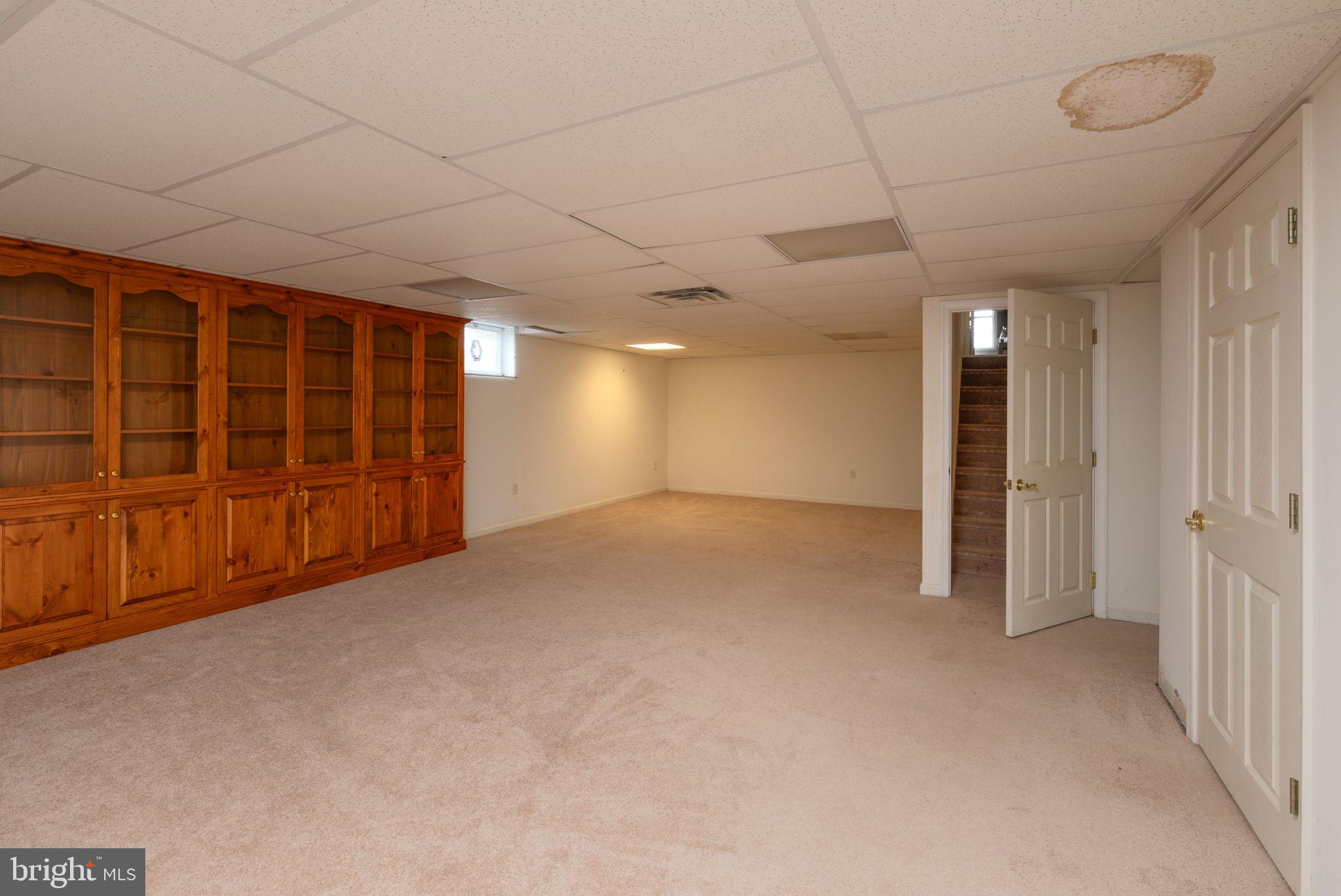 16841 Devon Road Lewes, DE 19958 - Photo 34 of 43 a view of an empty room with a window