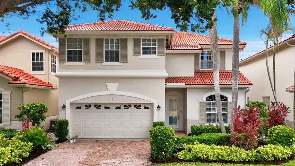$9,000 | 2 Monterey Pointe Drive, Palm Beach Gardens, FL 33418