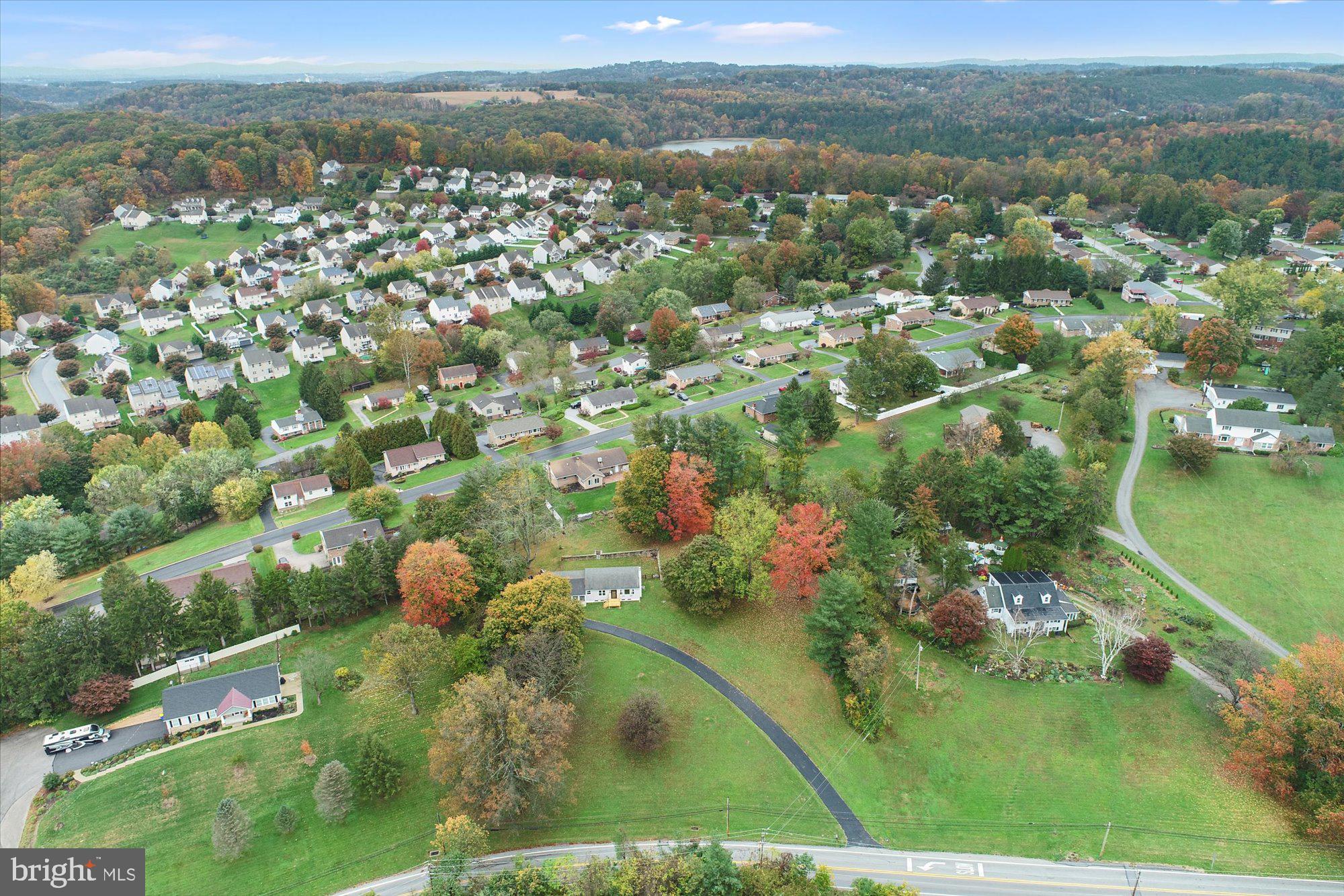 684 Valley Road York, PA 17403 - Photo 25 of 44 Gallery Image 25