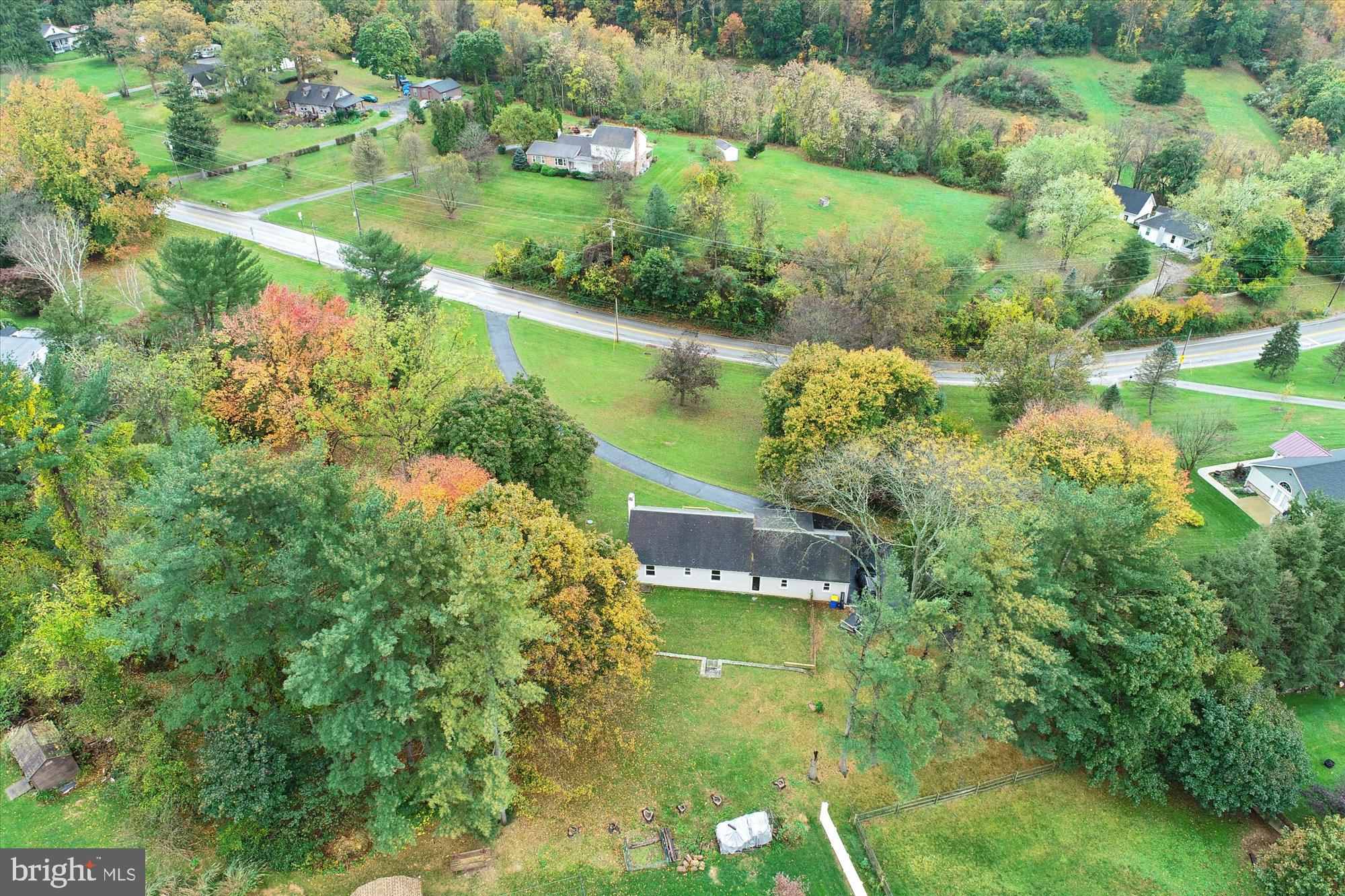 684 Valley Road York, PA 17403 - Photo 29 of 44 Gallery Image 29