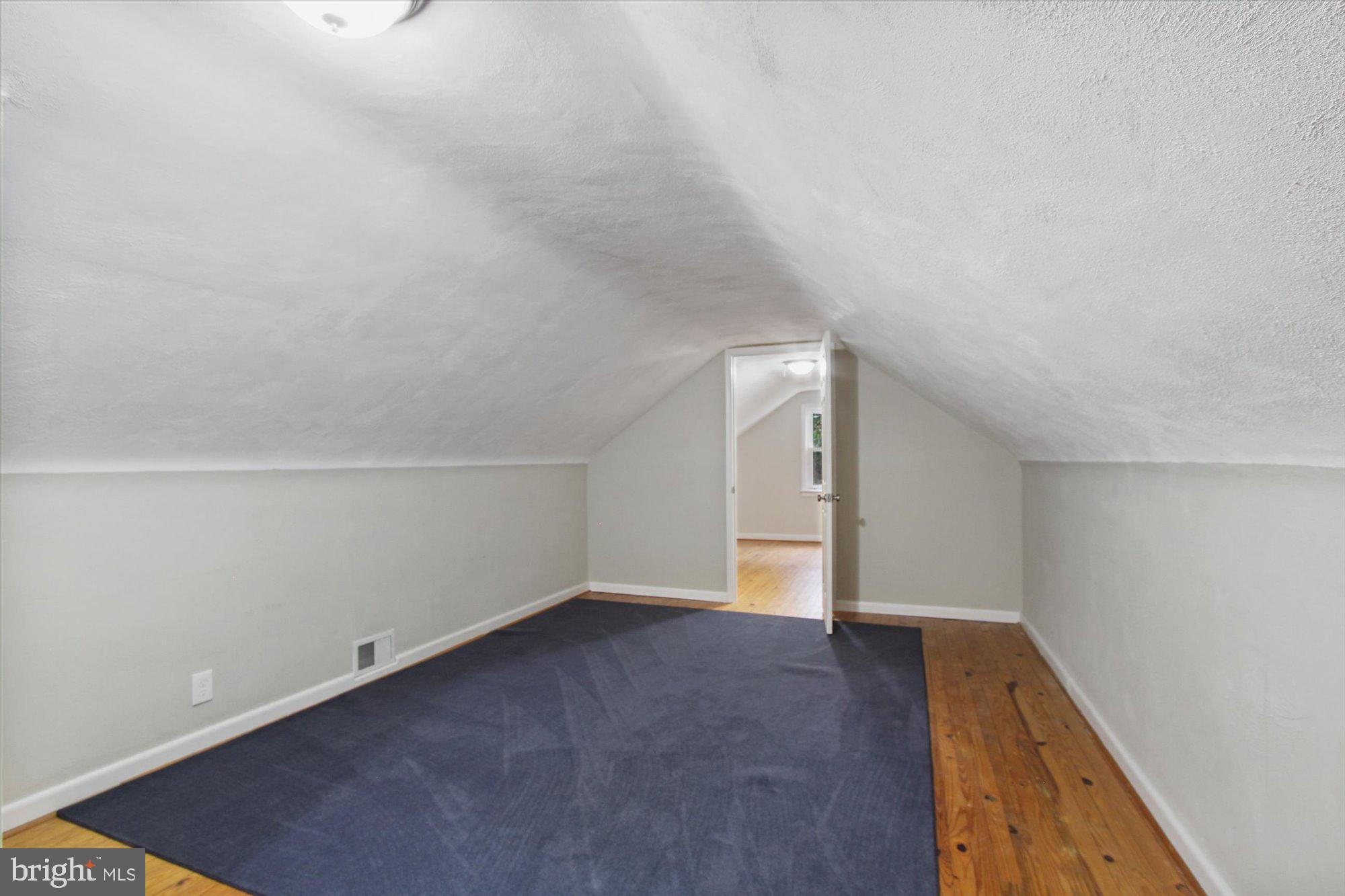 684 Valley Road York, PA 17403 - Photo 9 of 44 Gallery Image 9