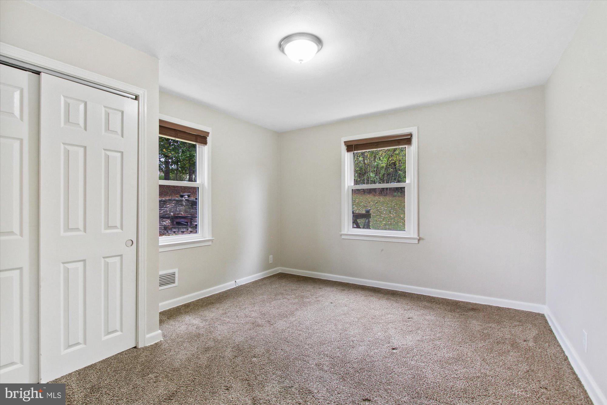 684 Valley Road York, PA 17403 - Photo 10 of 44 Gallery Image 10