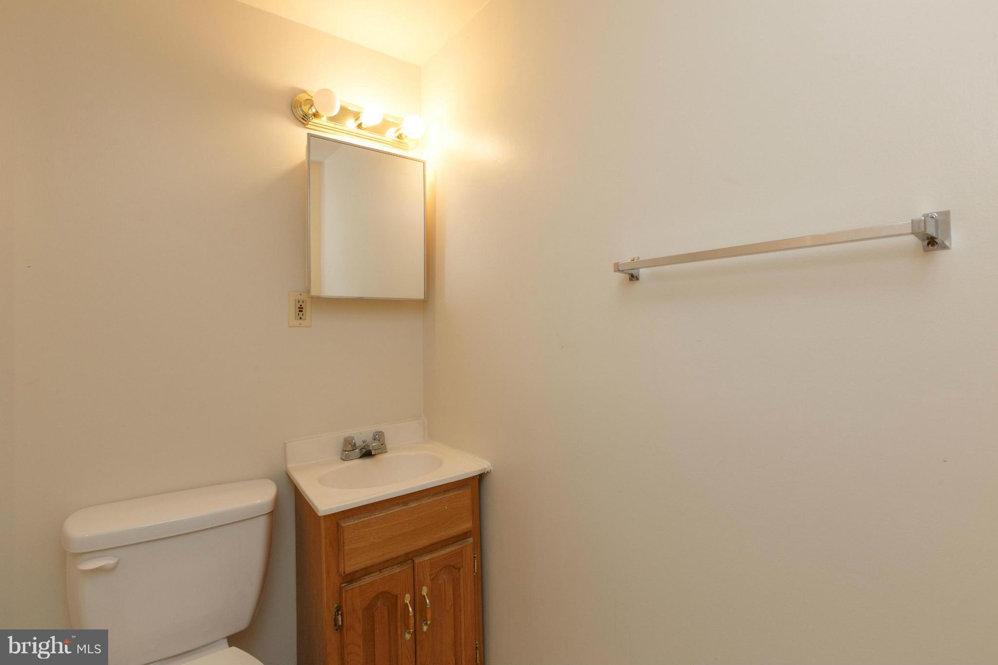 1439 Ridge Place Southeast Washington, DC 20020 - Photo 18 of 23 Bath