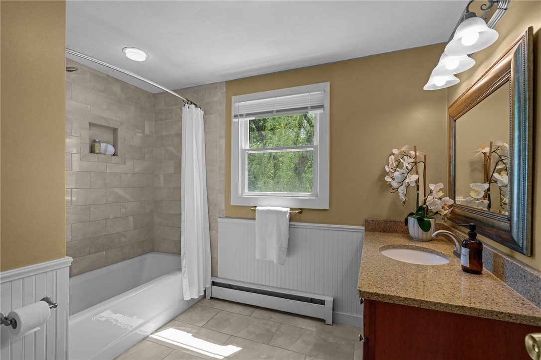 146 Alfred Drowne Road Barrington, RI 02806 - Photo 35 of 49 Full bathroom