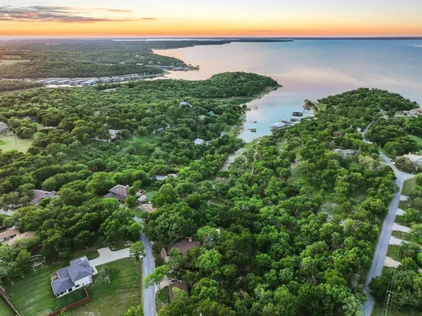 $1,250,000 | 437 Neva Lane, Denison, TX 75020