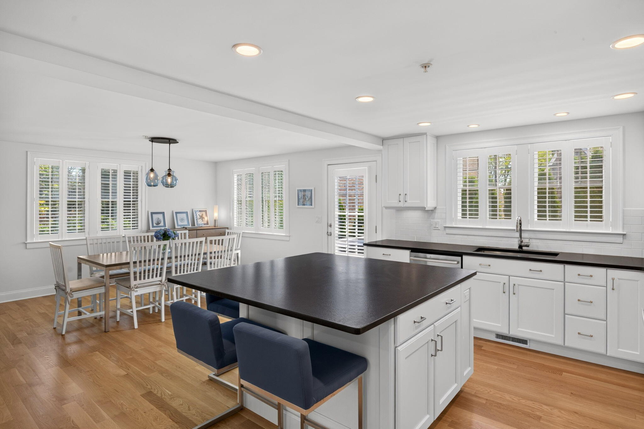 739 Main Street, Unit 1E Chatham, MA 02633 - Photo 7 of 53 4-04-8P0A7936