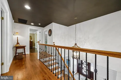 $1,765,000 | 6904 Earlsgate Way, North Bethesda, MD 20852