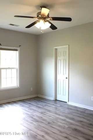 $1,890 | 107 Lilac Lane, Richlands, NC 28574