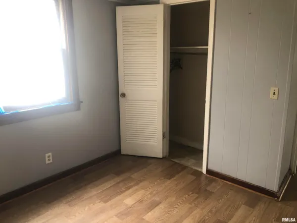 $74,900 | 2800 East Keys Avenue, Springfield, IL 62702