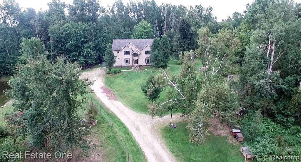 2812 Tozer Road North Branch, MI 48461 - Photo 70 of 87 Somewhat secluded by the trees for your privacy.