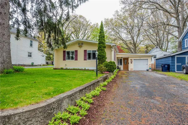 $197,900 | 51 Fawn Street, Irondequoit, NY 14622