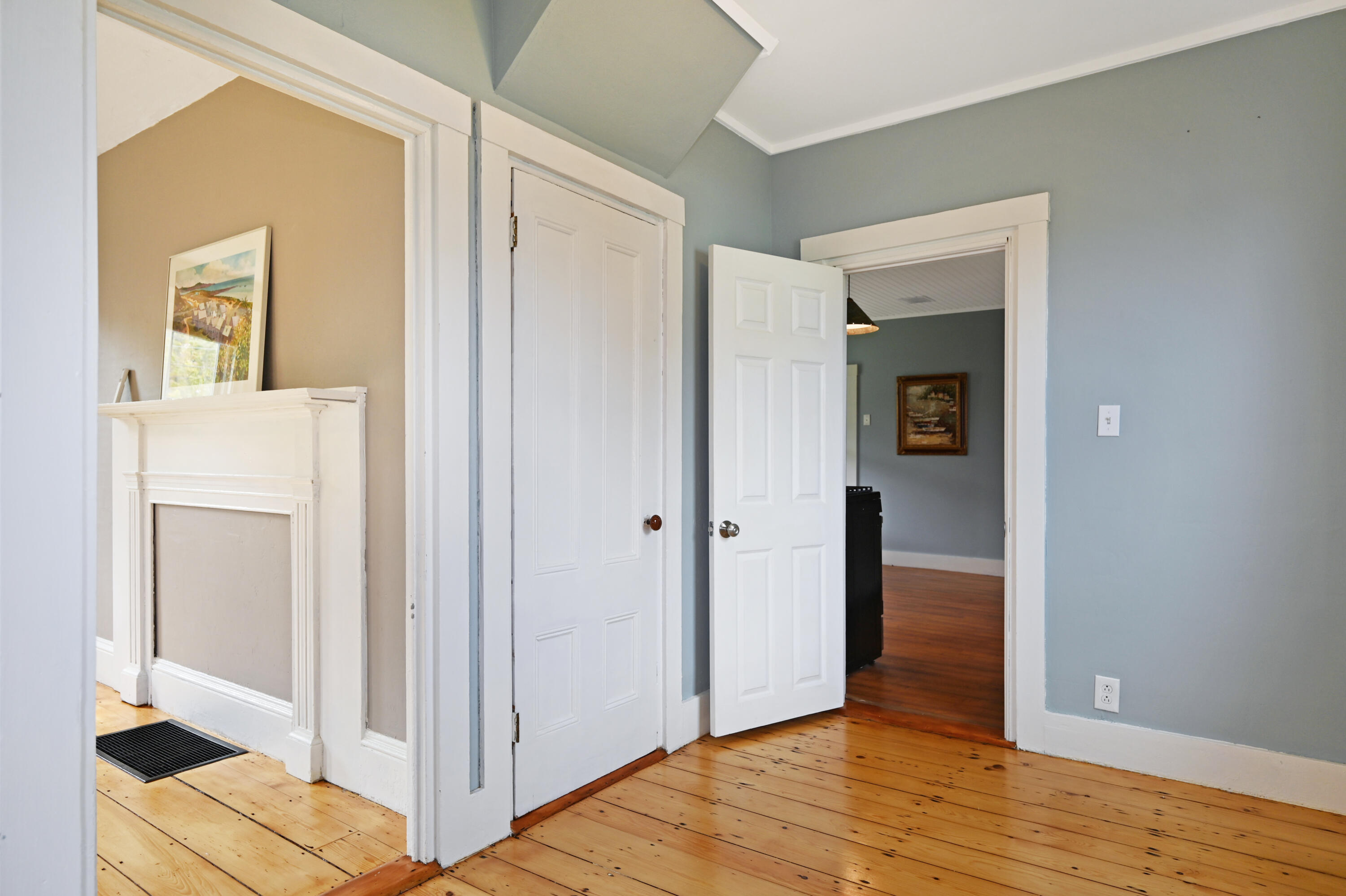 1738 Harpswell Islands Road Orrs Island, ME 04066 - Photo 23 of 39 Dining Room
