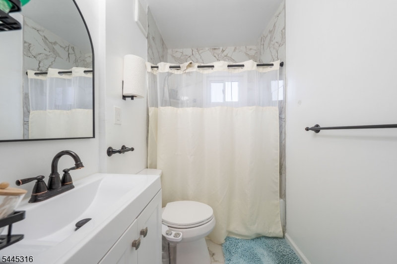 412 Spruce Street Linden, NJ 07036 - Photo 12 of 16