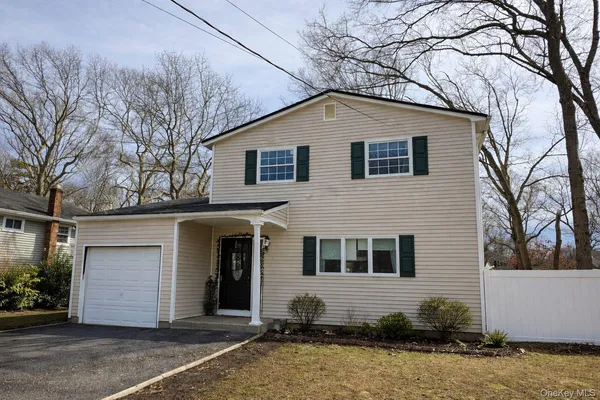 $449,000 | 44 Patchogue Avenue, Mastic, NY 11950