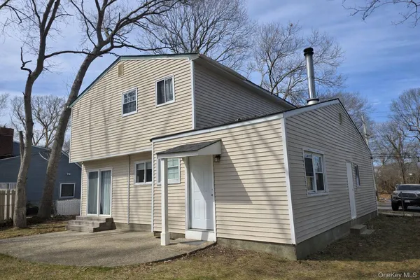$449,000 | 44 Patchogue Avenue, Mastic, NY 11950