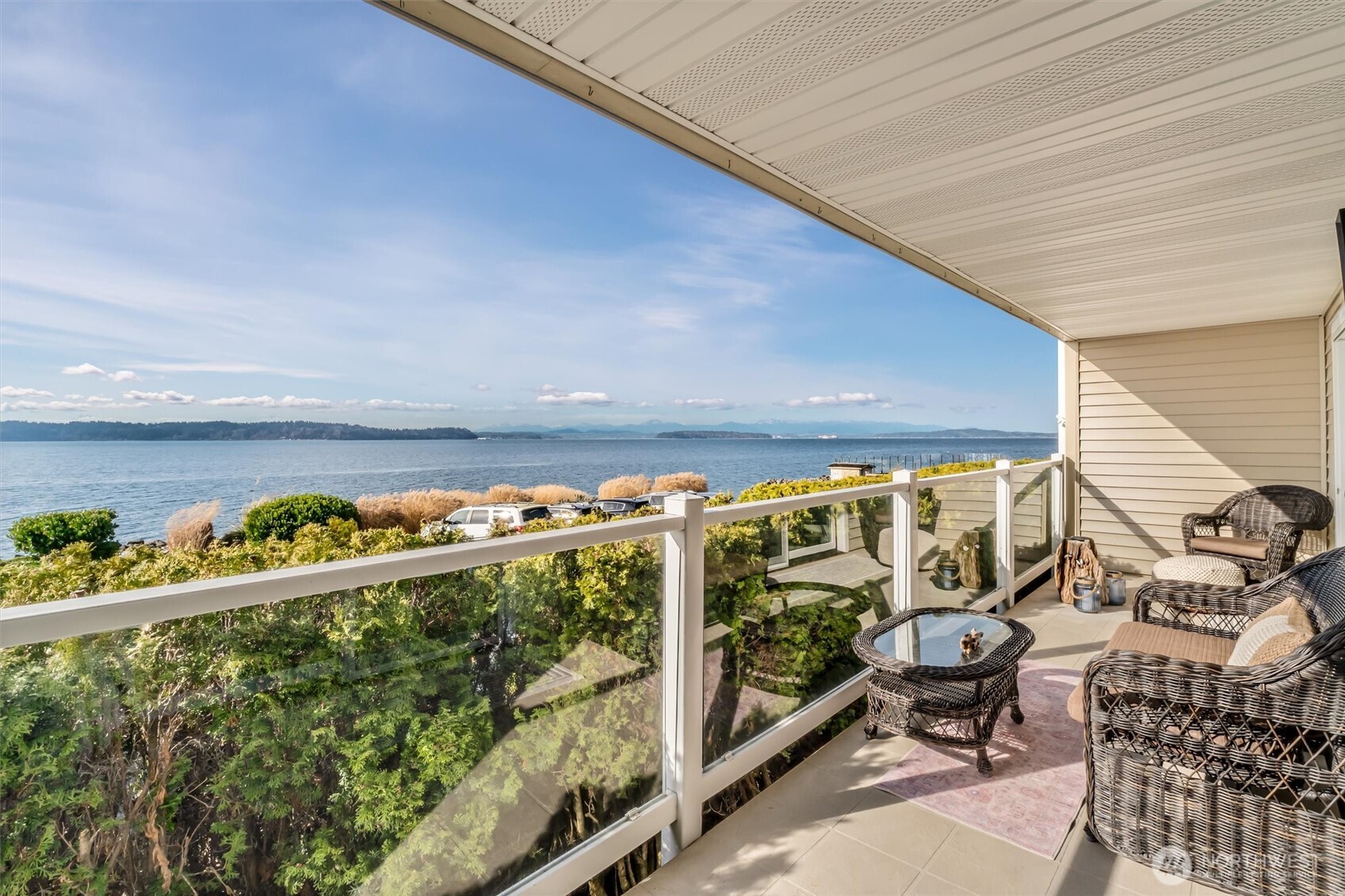 10203 47th Avenue Southwest, Unit D2 Seattle, WA 98146 - Photo 19 of 36 a city view from a balcony