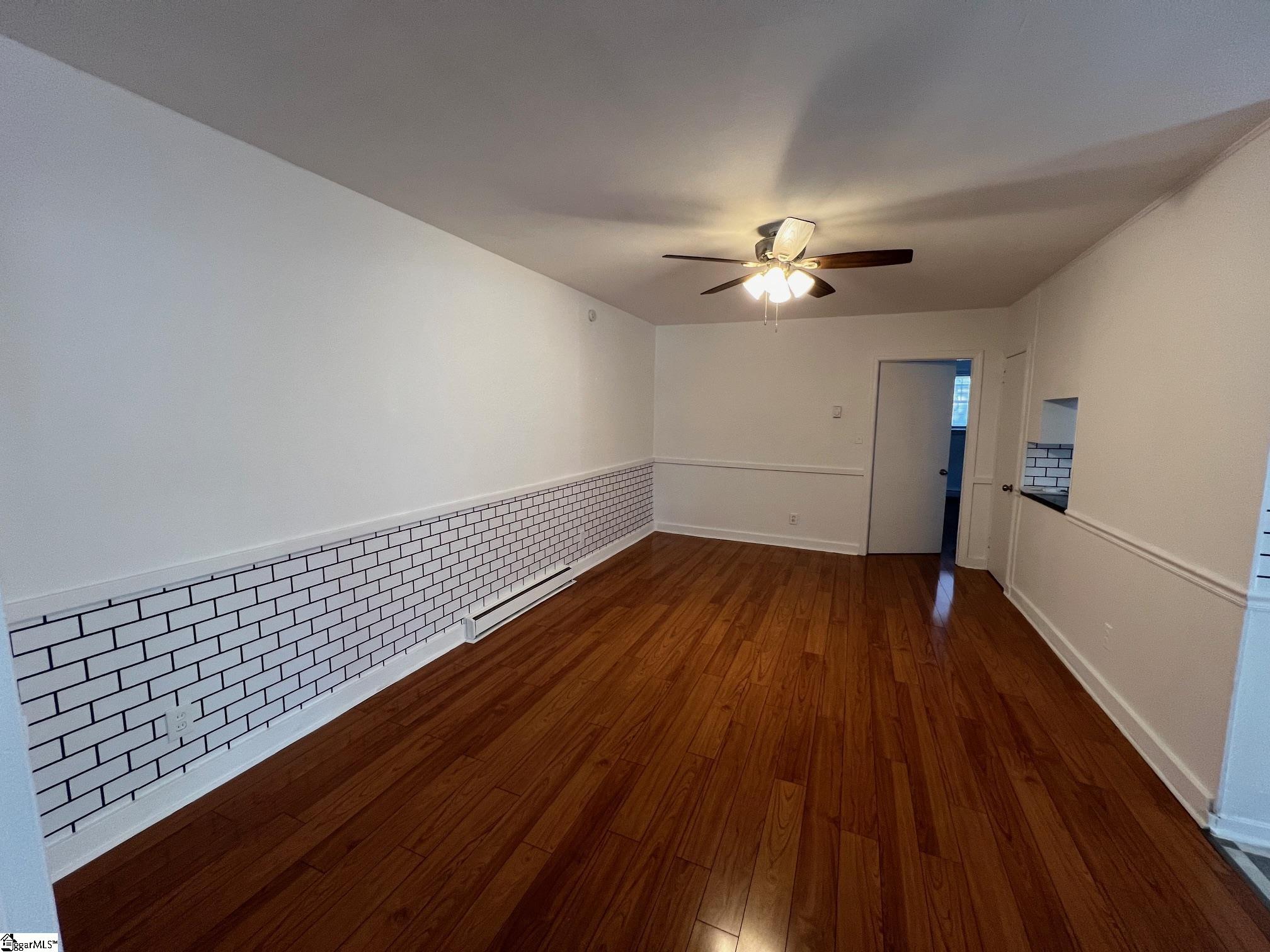 402 North Main Street Greer, SC 29651 - Photo 4 of 10