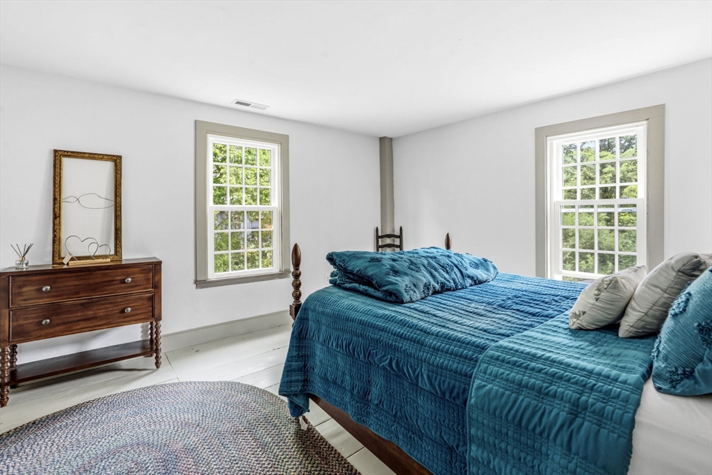 392 Greenfield Road Deerfield, MA 01342 - Photo 31 of 42